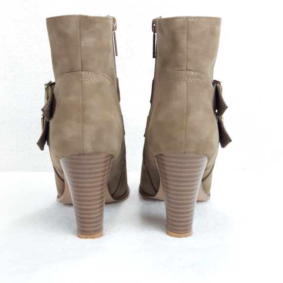 NWOT. DB DK FASHION MALENA BOOTIES - Picture 10 of 16